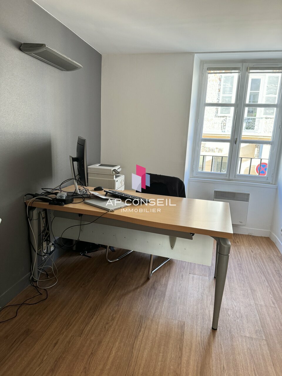 Photo 8