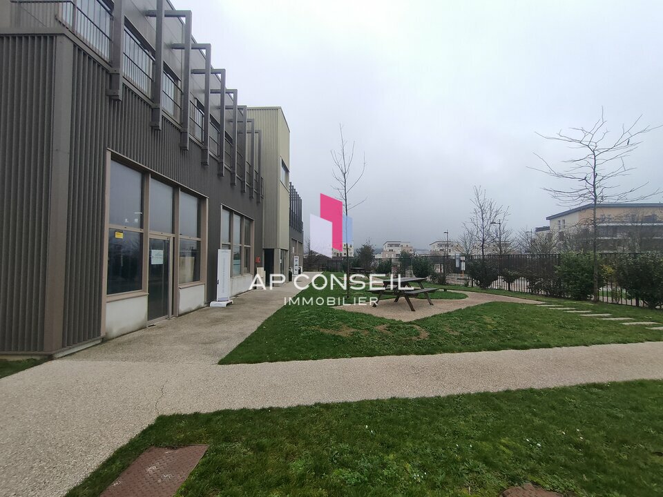 Photo 28