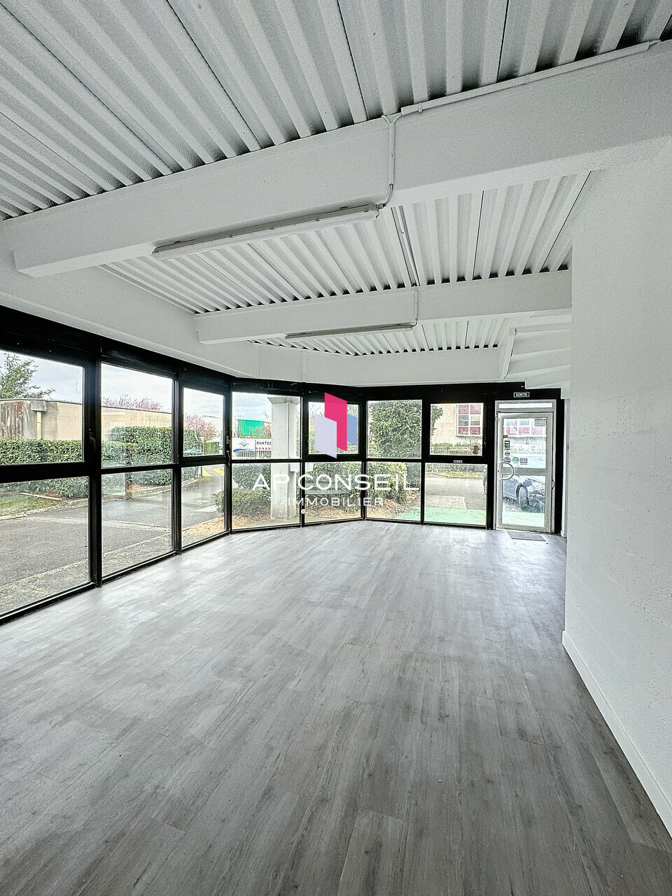Photo 15